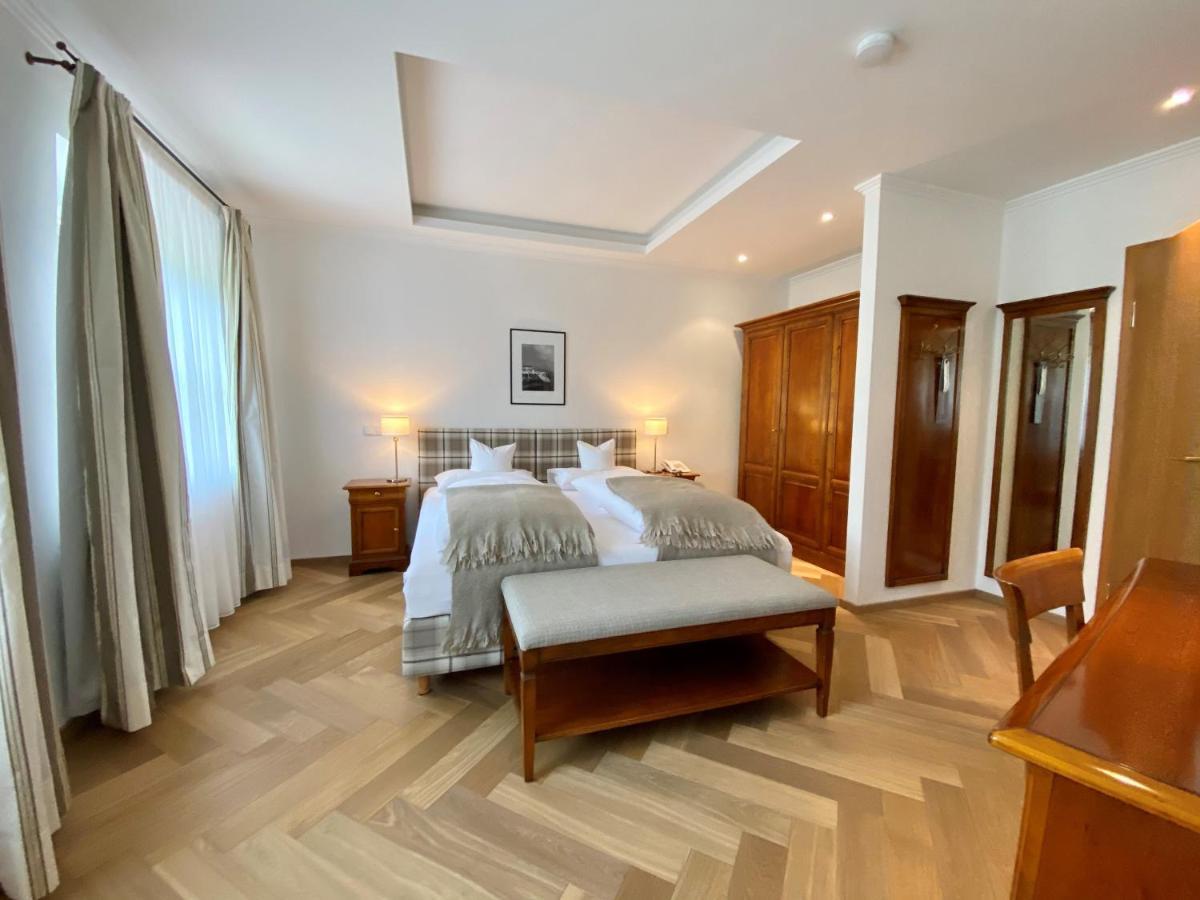 Boutique Hotel Aichinger ヌスドルフ・アム・アターゼー エクステリア 写真