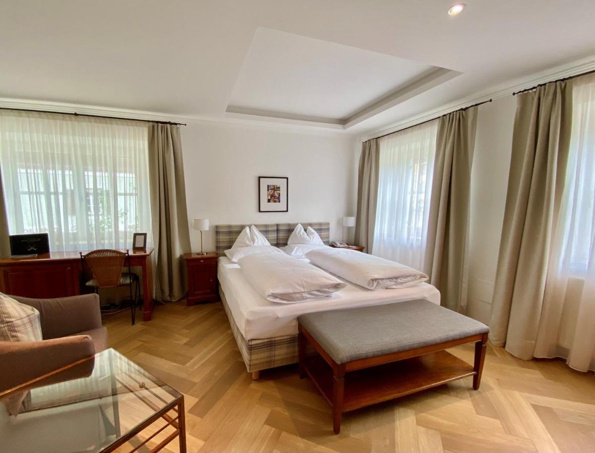 Boutique Hotel Aichinger ヌスドルフ・アム・アターゼー エクステリア 写真