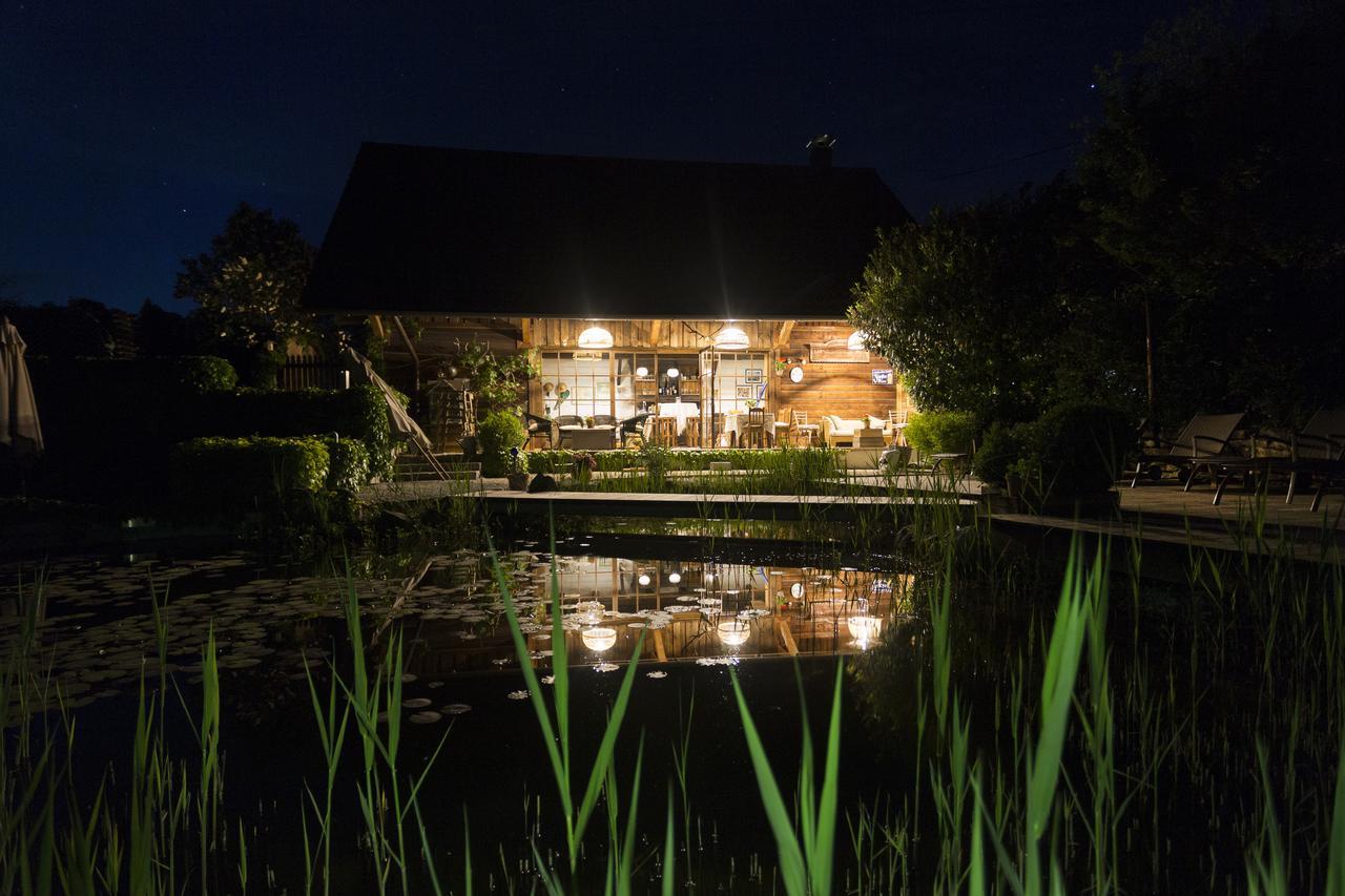 Boutique Hotel Aichinger ヌスドルフ・アム・アターゼー エクステリア 写真