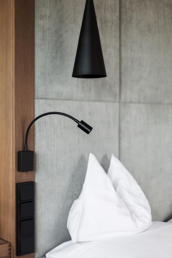 Boutique Hotel Aichinger ヌスドルフ・アム・アターゼー エクステリア 写真